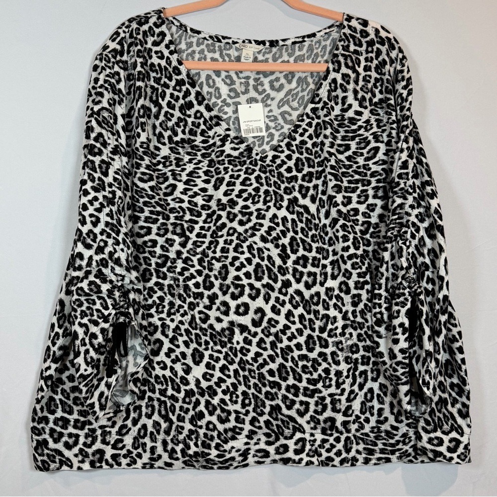 Cato Blouse Womens‎ XL Ivory Black NEW Leopard Print Metallic V-Neck Cinched Tie